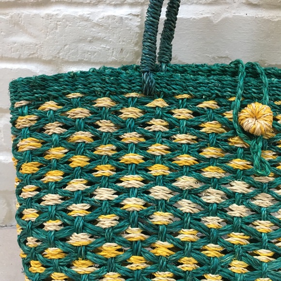 SOLD :: Vintage Green & Yellow Woven Straw Tote - Picture 3 of 6